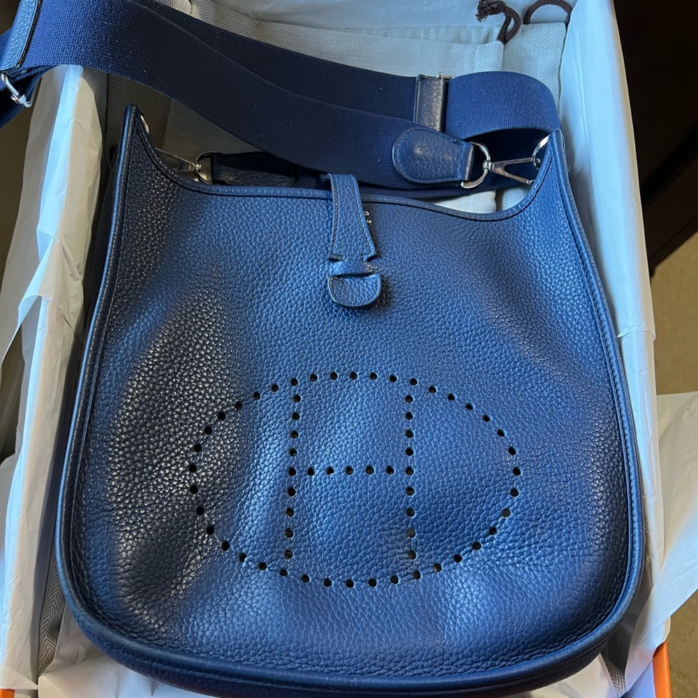 Hermes Evelyn 3 PM Handbag